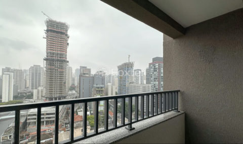 Image 11 - 1016899