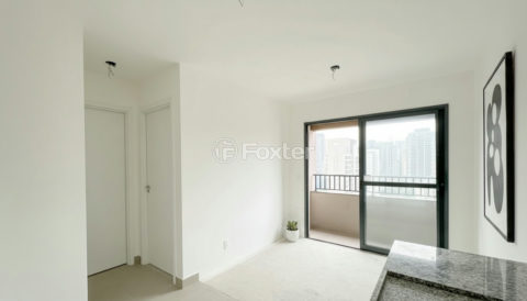 Image 3 - 1016899