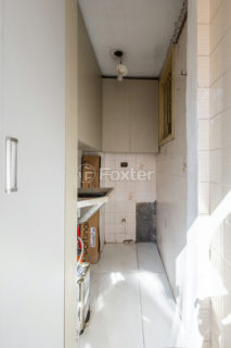Image 17 - 1016905