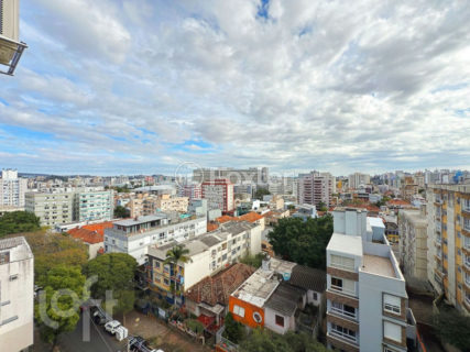 Image 38 - 1016937