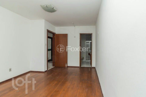 Image 6 - 1016960