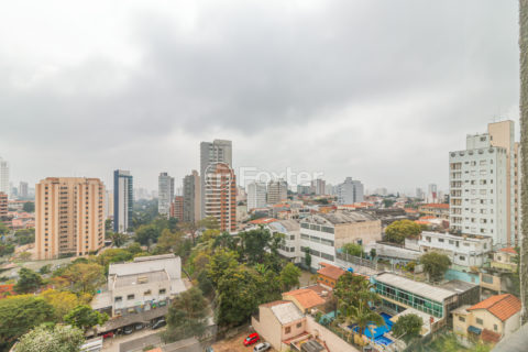 Image 2 - 1016984