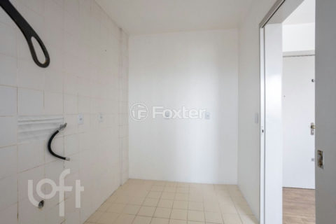 Image 4 - 1016989