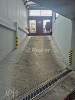 Image 23 - 1016994