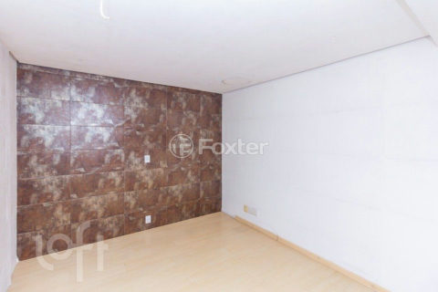 Image 6 - 1017001