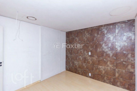 Image 7 - 1017001