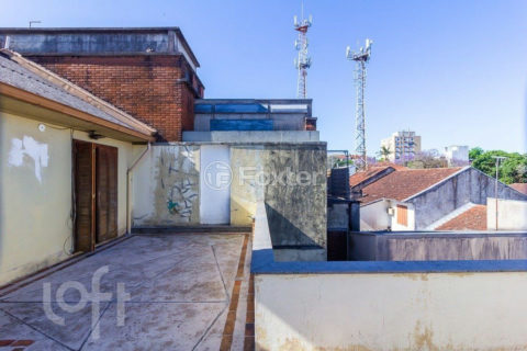Image 34 - 1017001