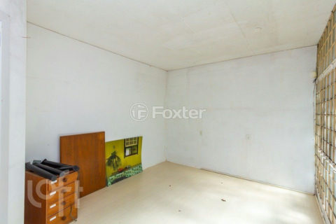 Image 4 - 1017001