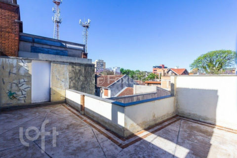 Image 35 - 1017001