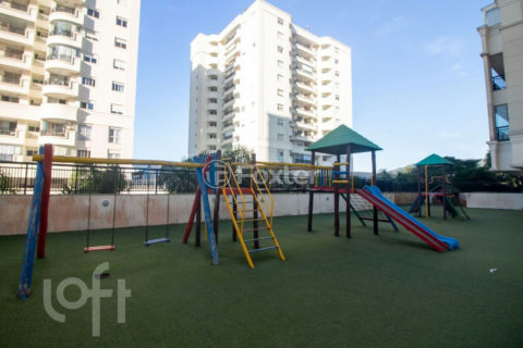 Image 33 - 1017004