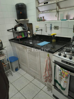 Image 2 - 1017063