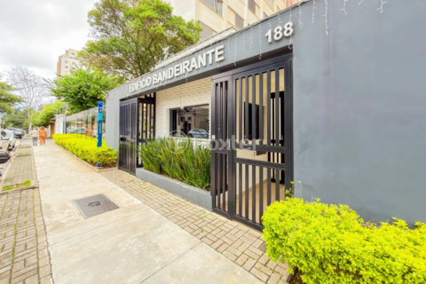Image 38 - 1017074