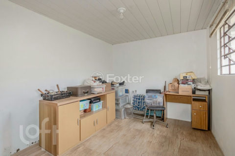 Image 20 - 1017093