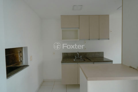 Image 3 - 1017128