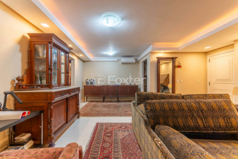 Image 4 - 1017134