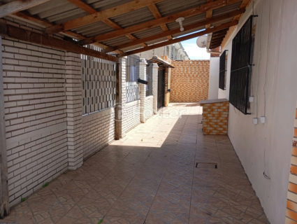 Image 9 - 1017138