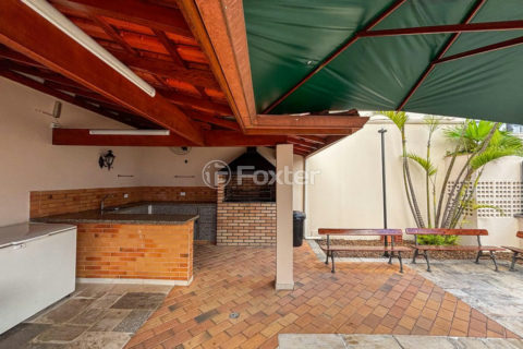 Image 30 - 1017159