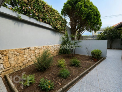 Image 3 - 1017182