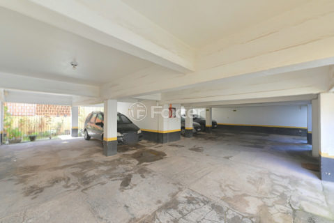 Image 14 - 1017194