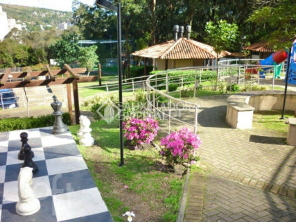 Image 19 - 1017215