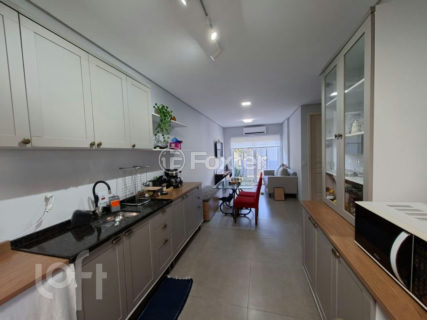 Image 9 - 1017223