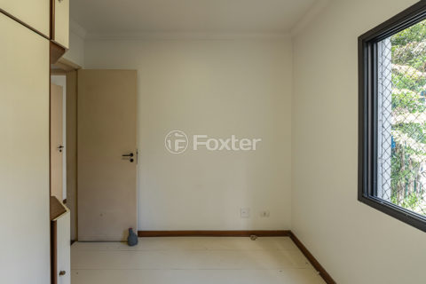 Image 16 - 1017243