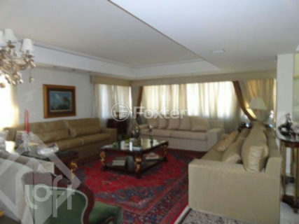 Image 5 - 1017261