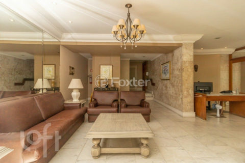 Image 20 - 1017291