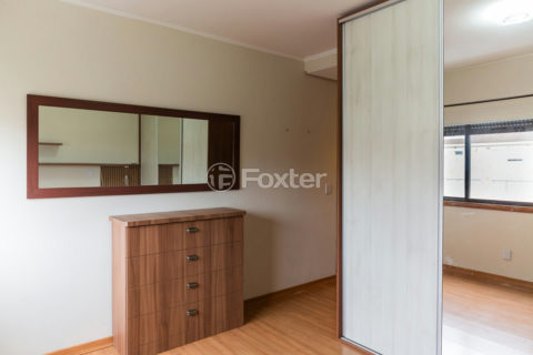 Image 6 - 1017323