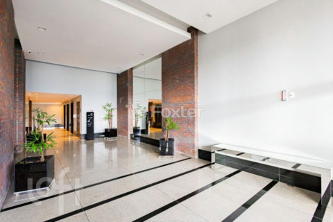 Image 25 - 1017326