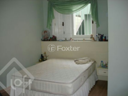 Image 7 - 1017338