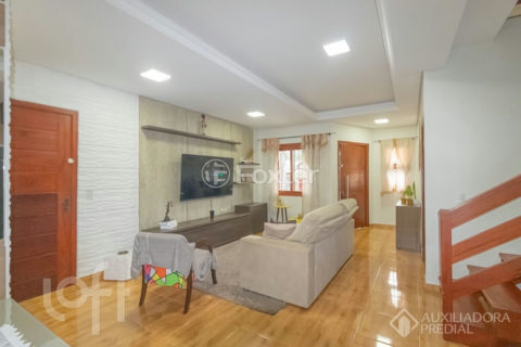 Image 7 - 1017340