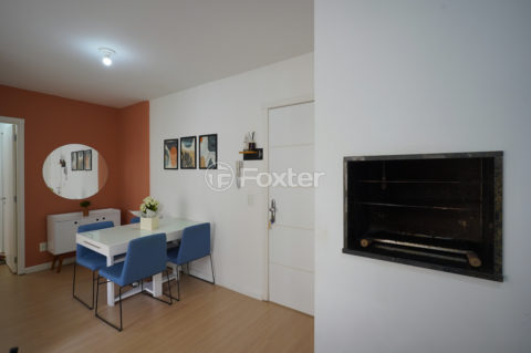 Image 17 - 1017350