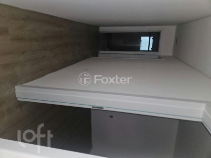 Image 21 - 1017357