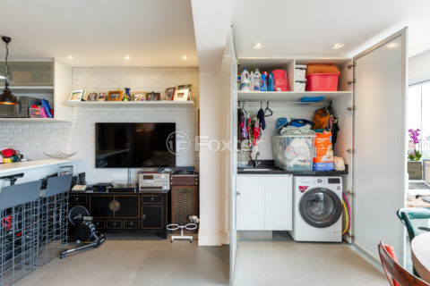 Image 4 - 1017373