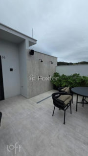 Image 9 - 1017390