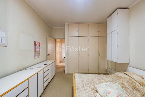Image 26 - 1017403