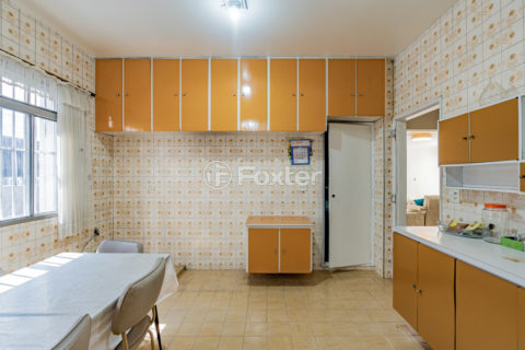 Image 39 - 1017403