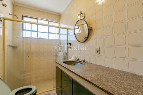 Image 31 - 1017403