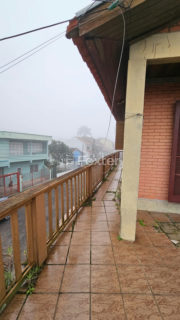 Image 11 - 1017404