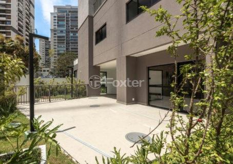 Image 3 - 1017408