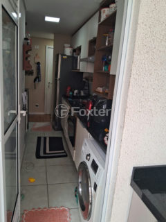 Image 9 - 1017412