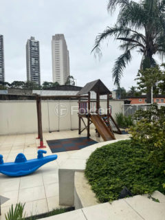 Image 35 - 1017421