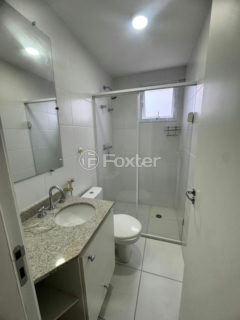 Image 11 - 1017421