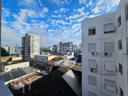 Image 12 - 1017424