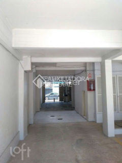 Image 10 - 1017430