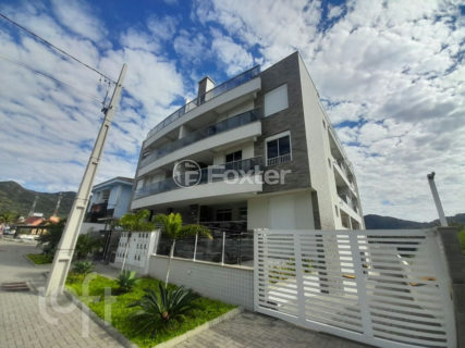 Image 1 - 1017446