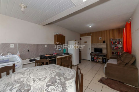 Image 2 - 1017453