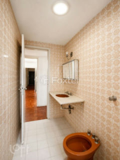 Image 25 - 1017464