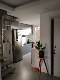 Image 5 - 1017469